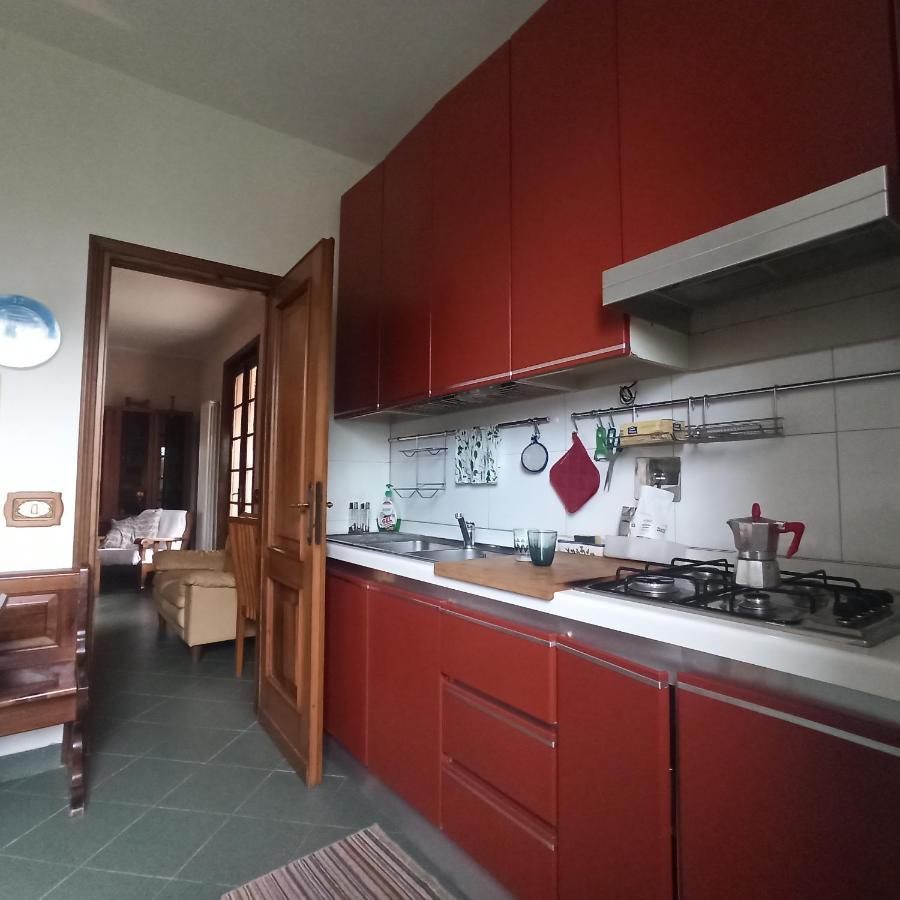 Casa Vincenzo 130 Mq Con Portico Ed Ingresso Esclusivo Dal Giardino Villa Felino Luaran gambar