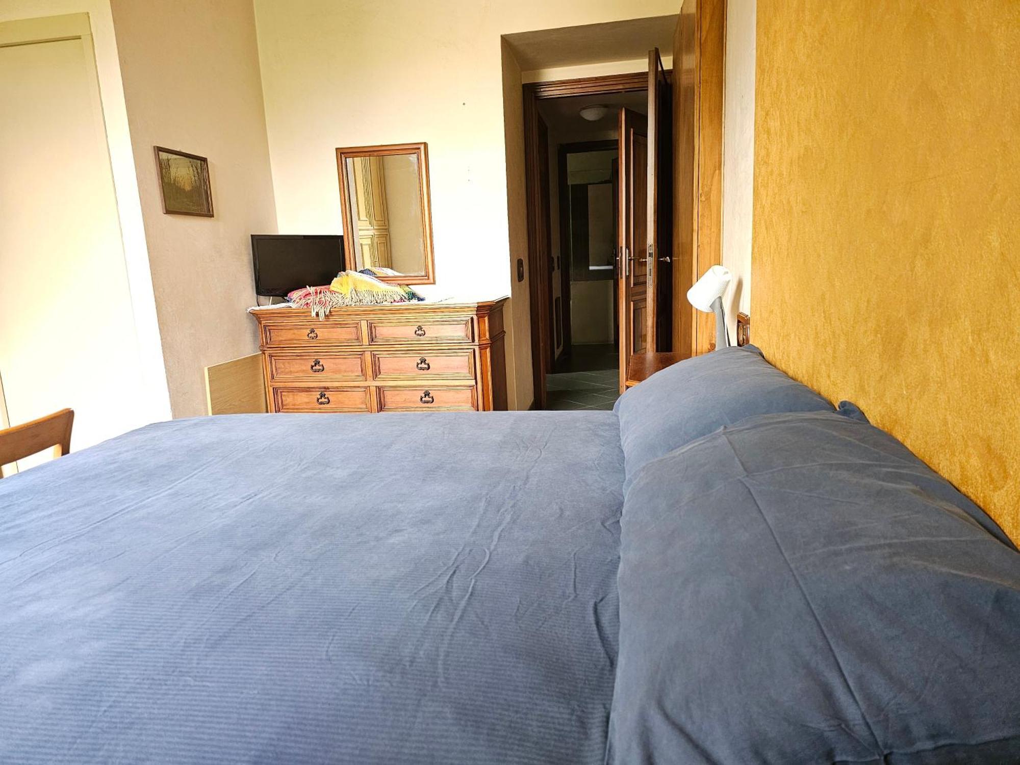 Casa Vincenzo 130 Mq Con Portico Ed Ingresso Esclusivo Dal Giardino Villa Felino Luaran gambar
